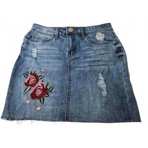 Refuge Women's Distressed Denim Mini Skirt with Floral‎ Embroidery Size Small
